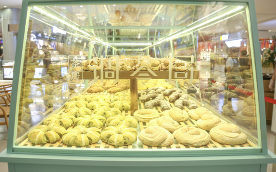 “调茶局”新店开业 携茶情蜜意席卷南山
